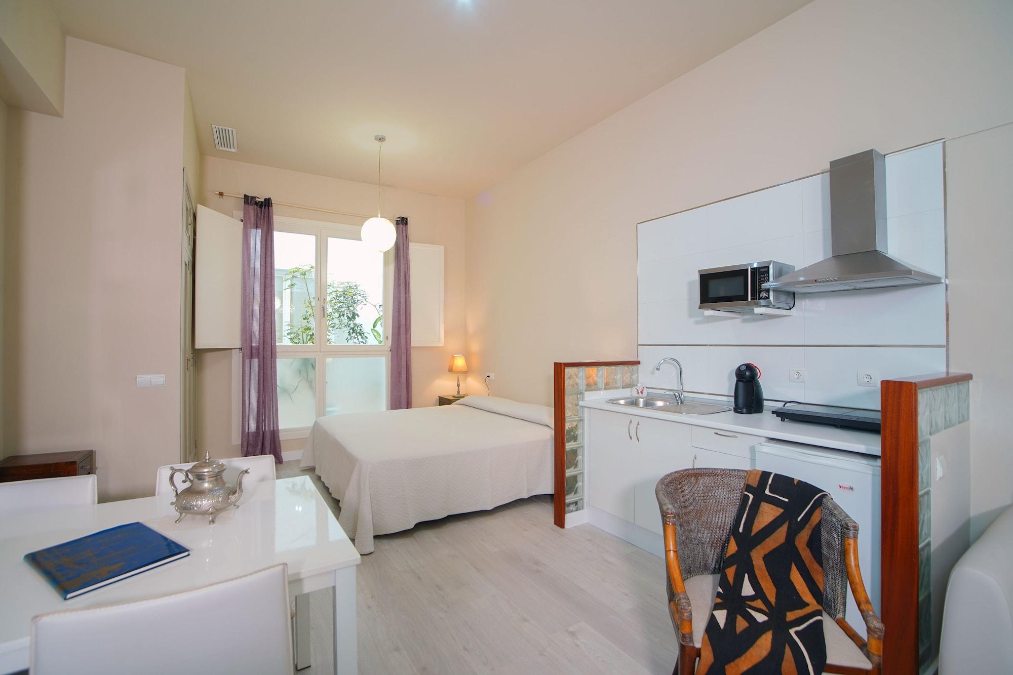 Casa Palacio Cadiz By Luxury Suites Cadiz Exterior photo