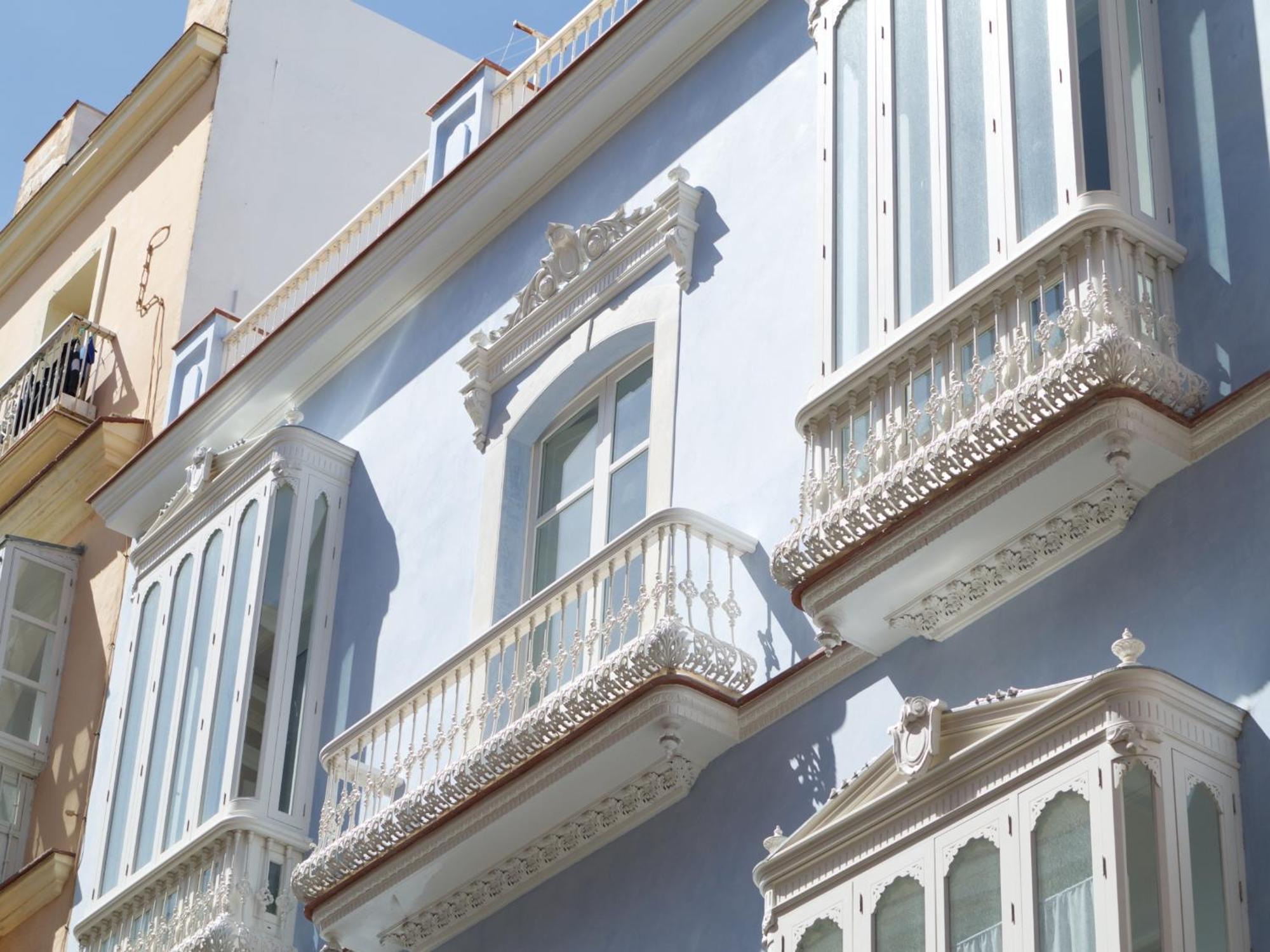 Casa Palacio Cadiz By Luxury Suites Cadiz Exterior photo