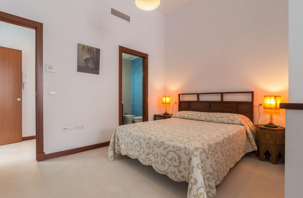 Casa Palacio Cadiz By Luxury Suites Cadiz Exterior photo